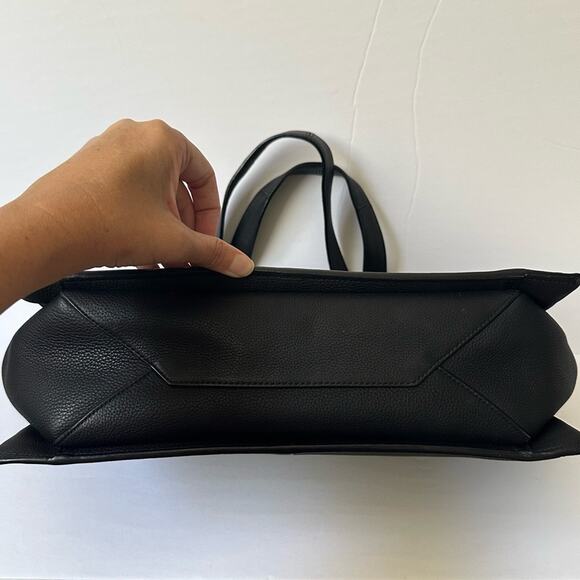 Celine Phoebe Philo Med Tri-Fold Black Shoulder Bag Grained Leather Authentic - Picture 7 of 16